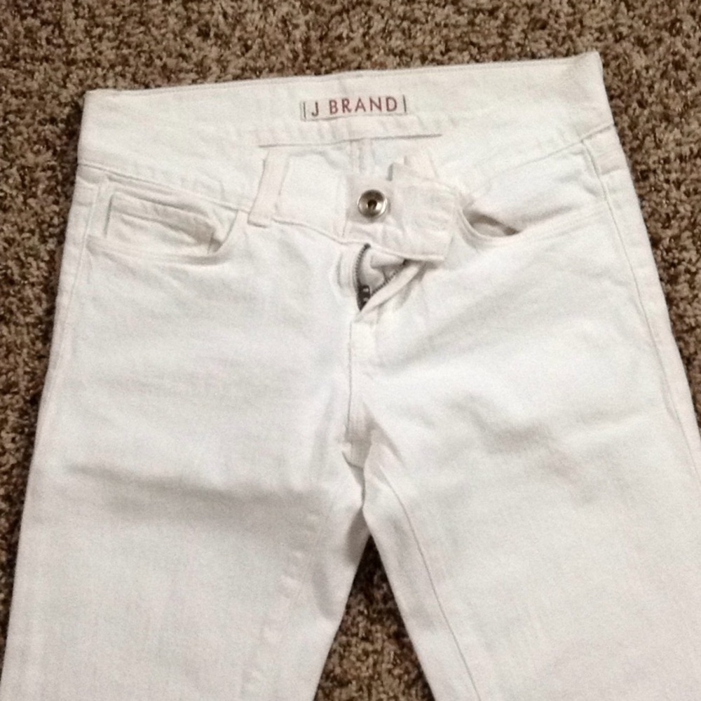 JBRAND Lovestory White Jeans - Size 26